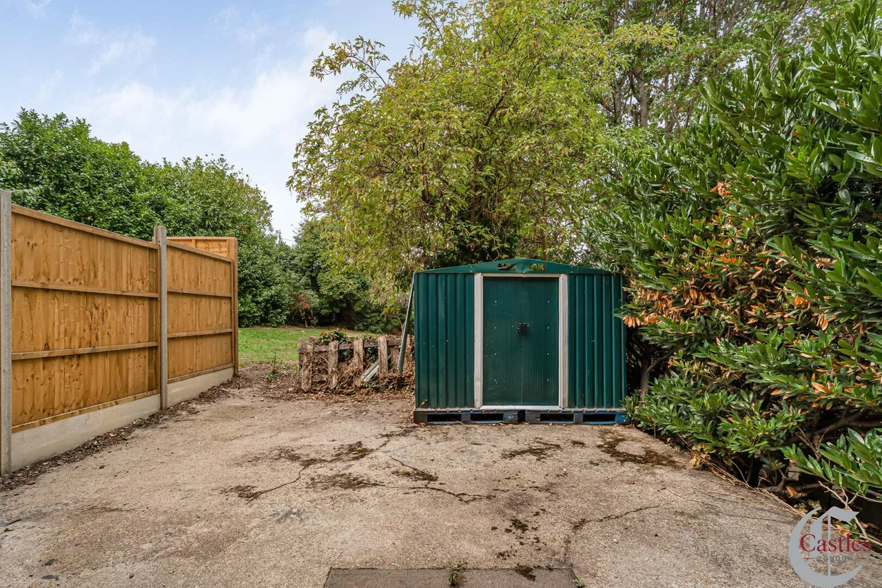 Edmeston Close, London, E9, photo 15