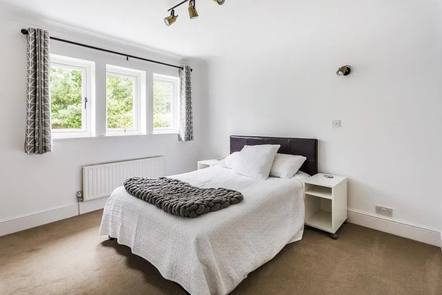 Beresford Avenue, Tolworth, KT5, photo 4