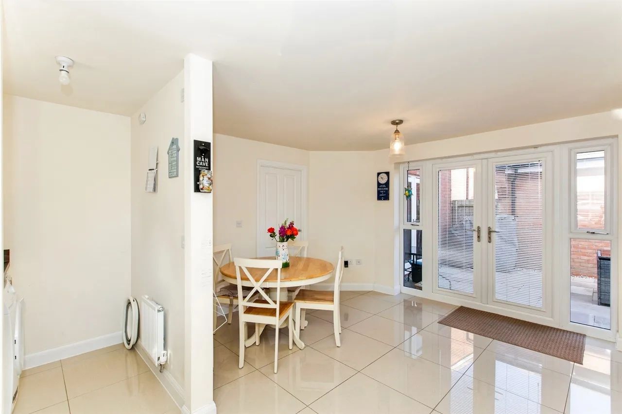 Magpie Road, Kettering, NN14, photo 7