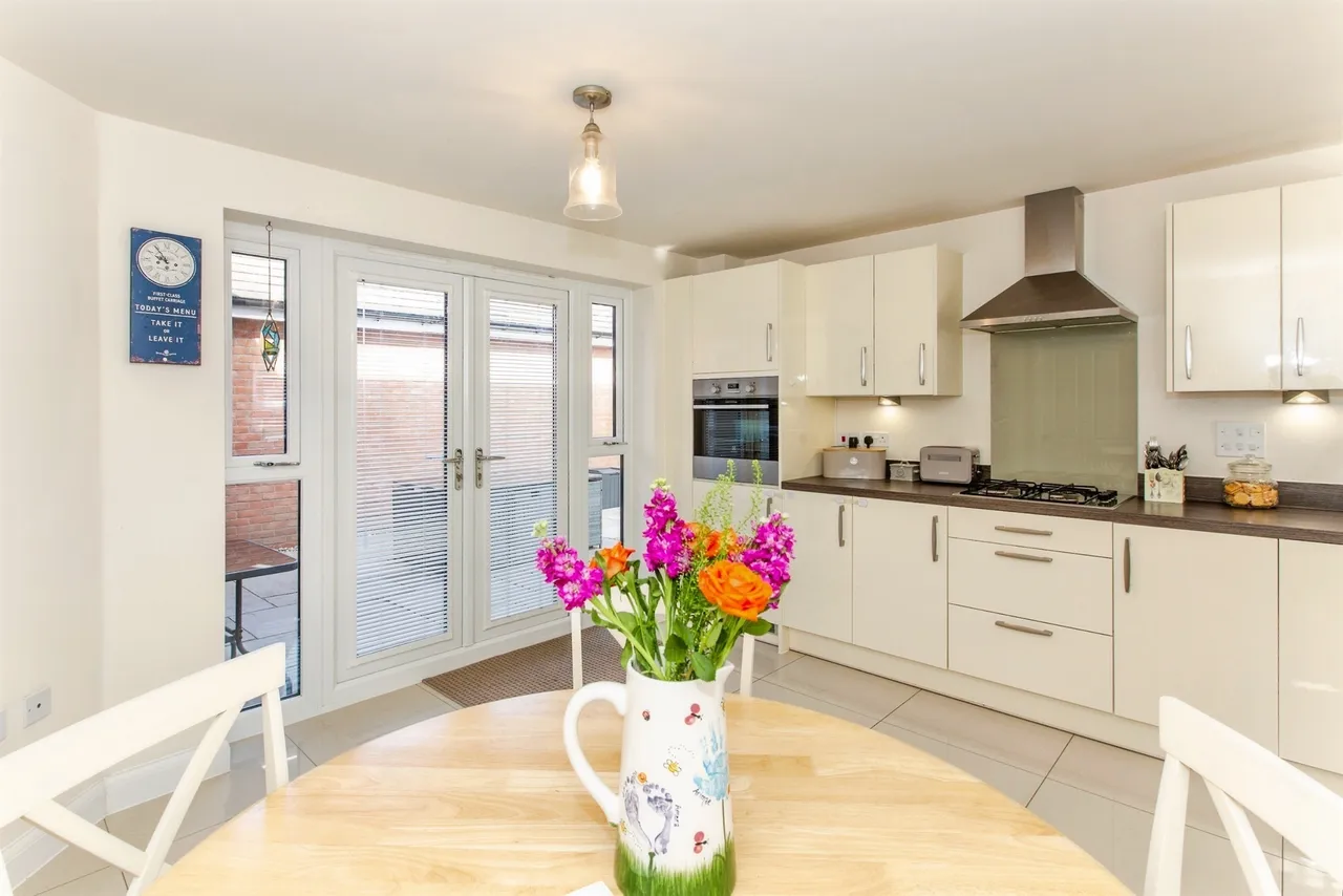 Magpie Road, Kettering, NN14, photo 5