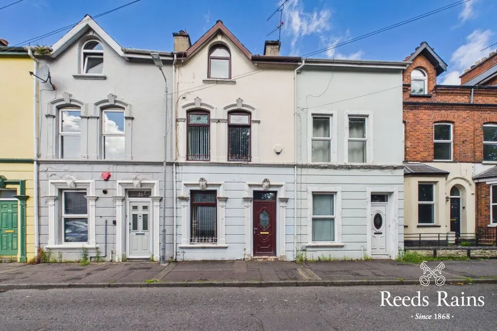 4 bed house for sale — Castleton Gardens, County Antrim, BT15