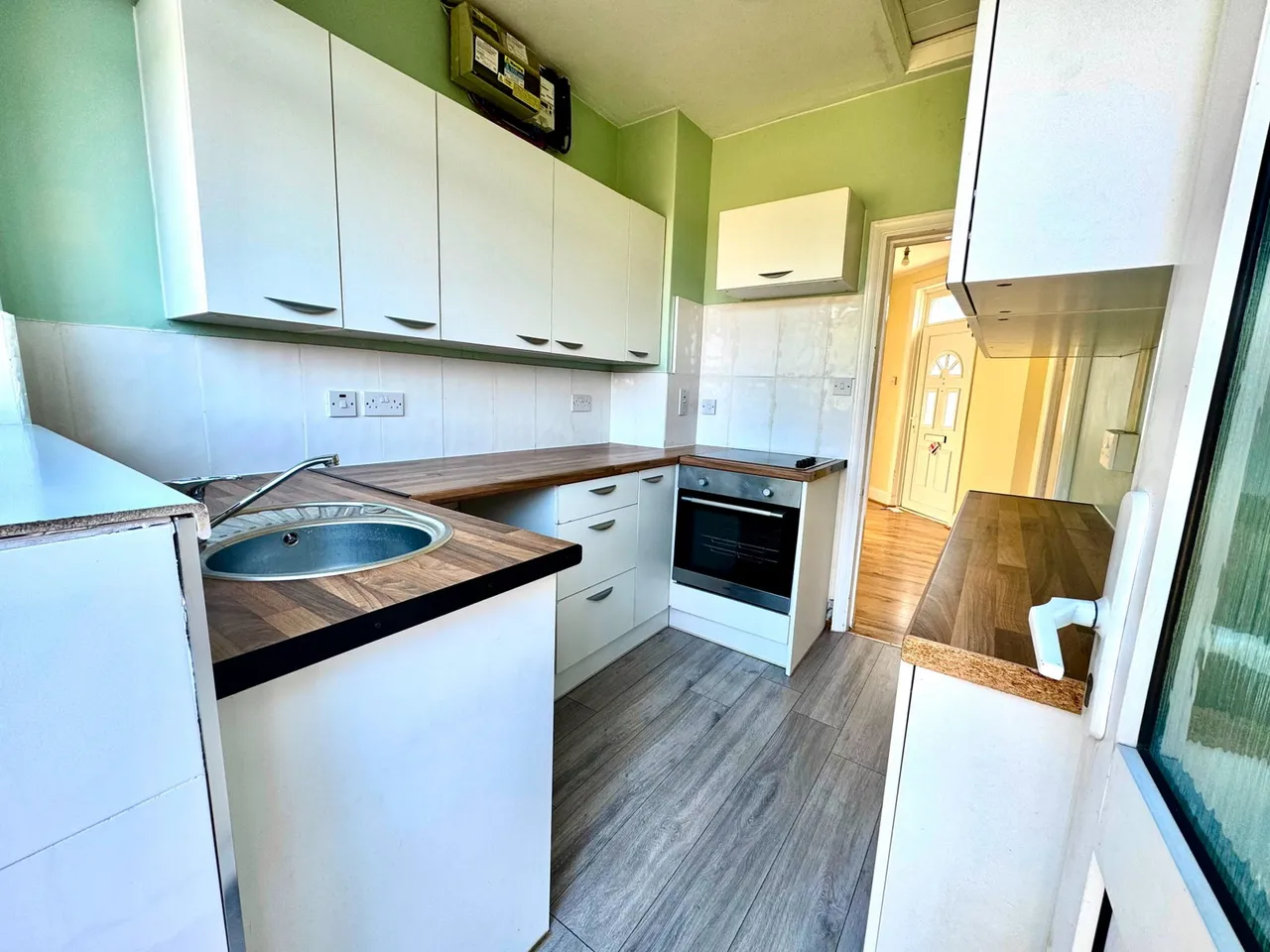 Holmside Avenue, Minster On Sea, ME12, photo 5