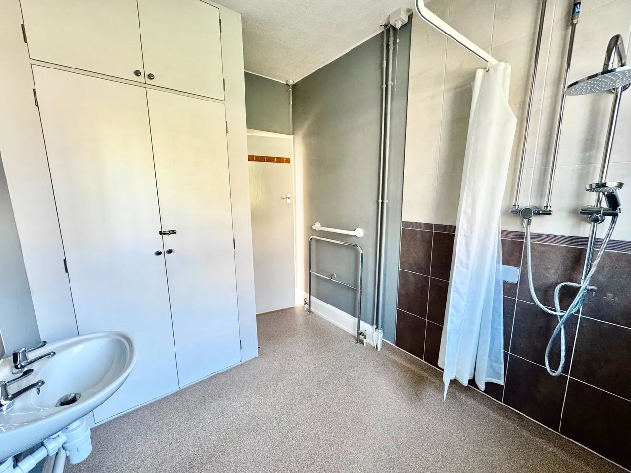Holmside Avenue, Minster On Sea, ME12, photo 11