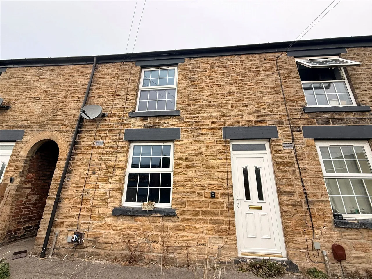2 bed house for sale, High Street, New Whittington, S43