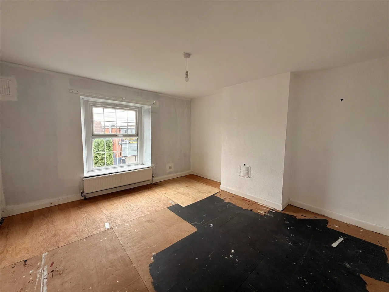 High Street, New Whittington, S43, photo 7