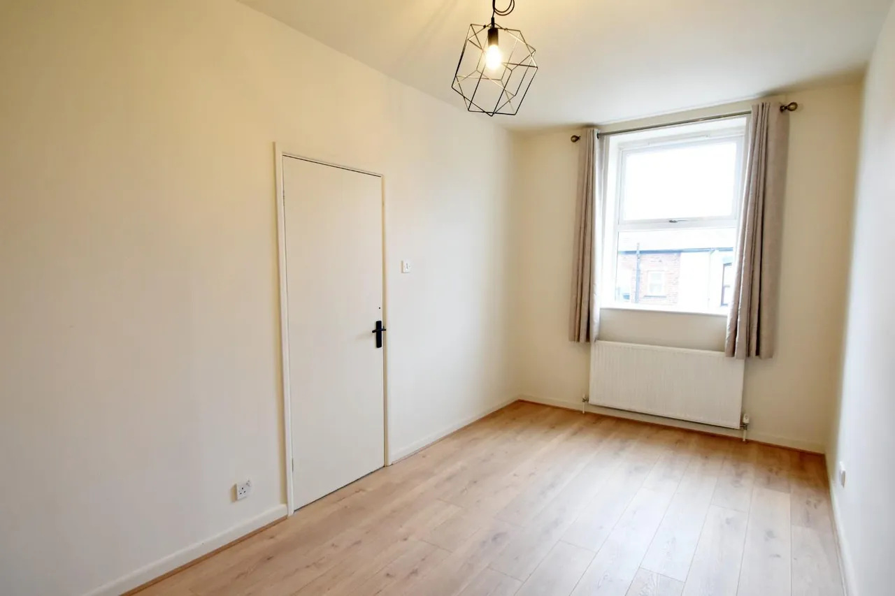 Garston Street, Bury, BL9 6EW, photo 8