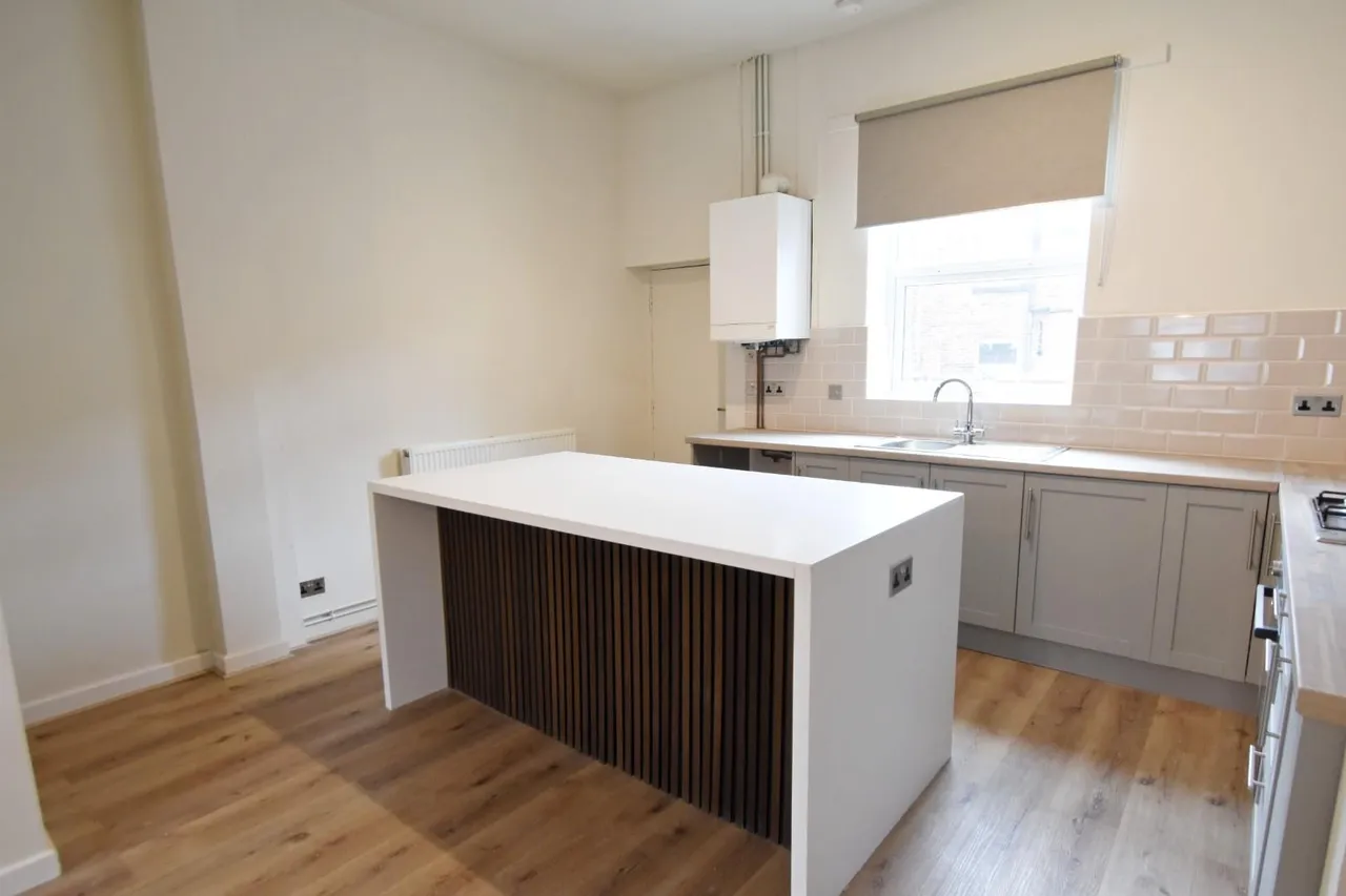Garston Street, Bury, BL9 6EW, photo 5