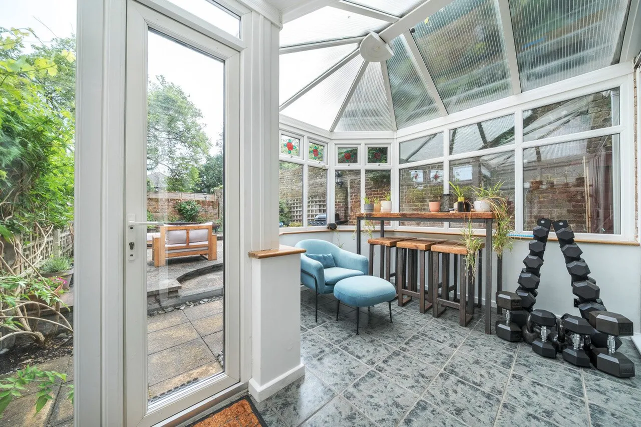 The Maltings, Whitehorse Lane, South Norwood, SE25, photo 12