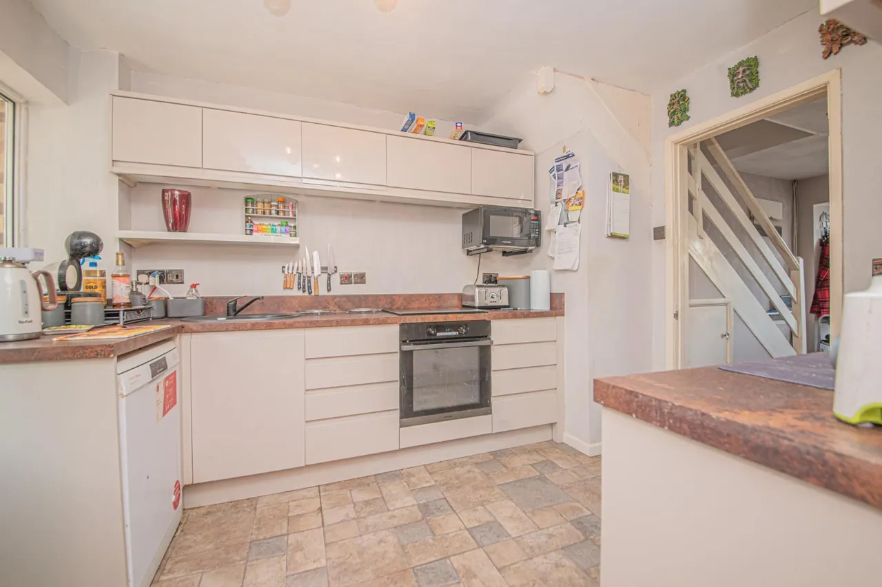 Latham Road, Fair Oak, Eastleigh, SO50 8EZ, photo 5