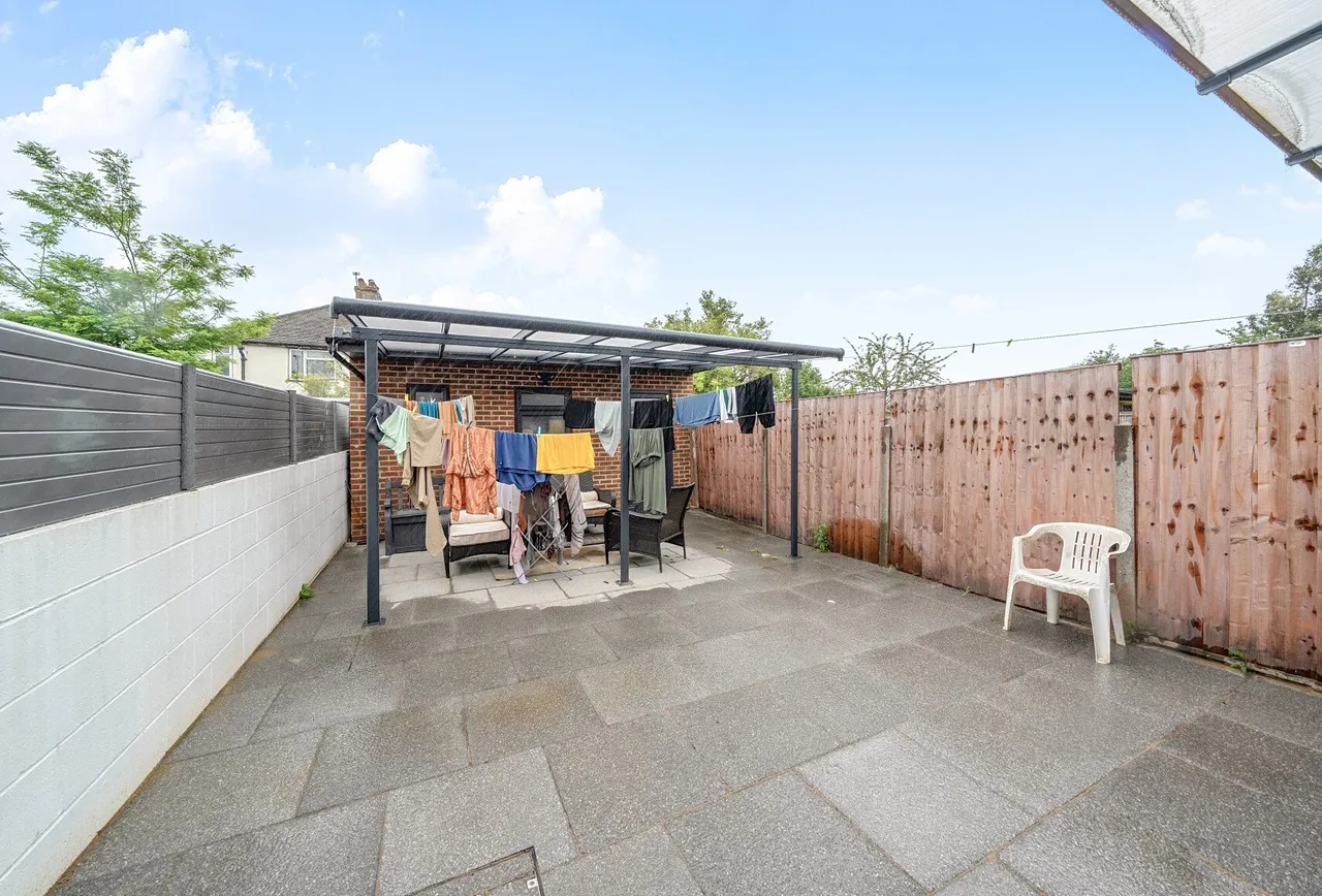 Whistler Gardens, Edgware, HA8 5TU, photo 5