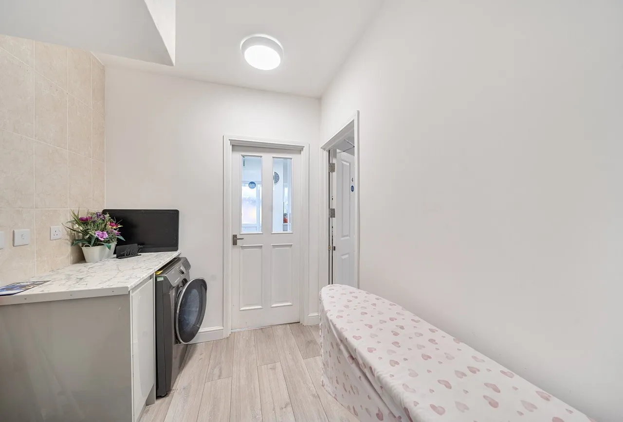 Whistler Gardens, Edgware, HA8 5TU, photo 9