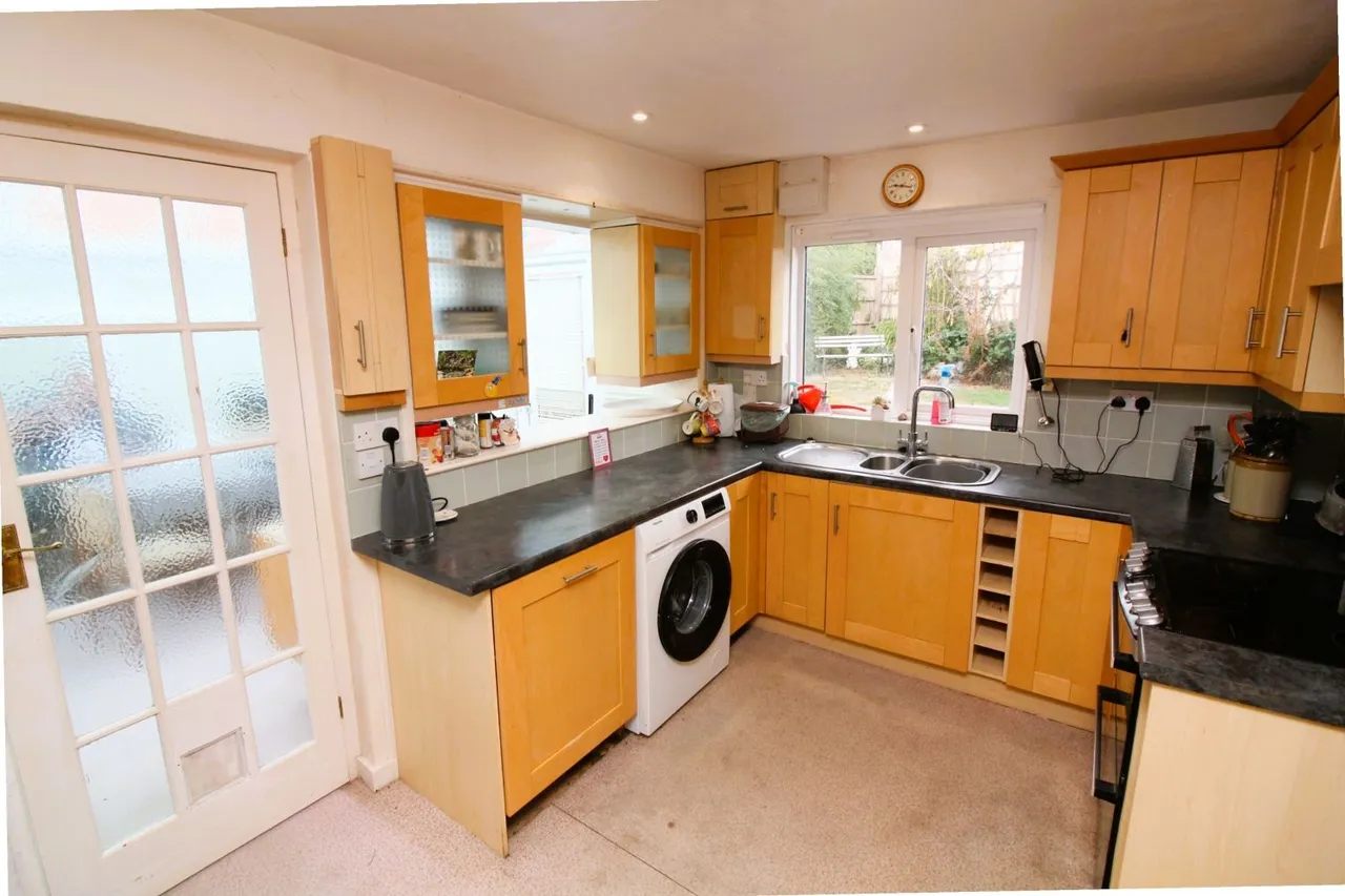 Martyn Close, Combwich, TA5, photo 5