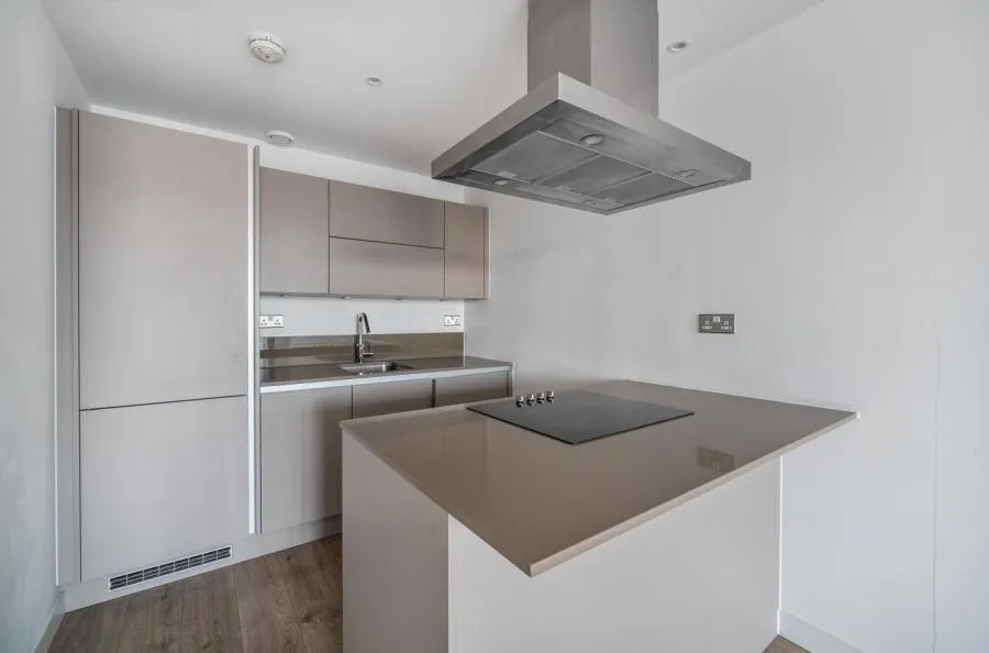 Great Eastern Road, London, E15, photo 6