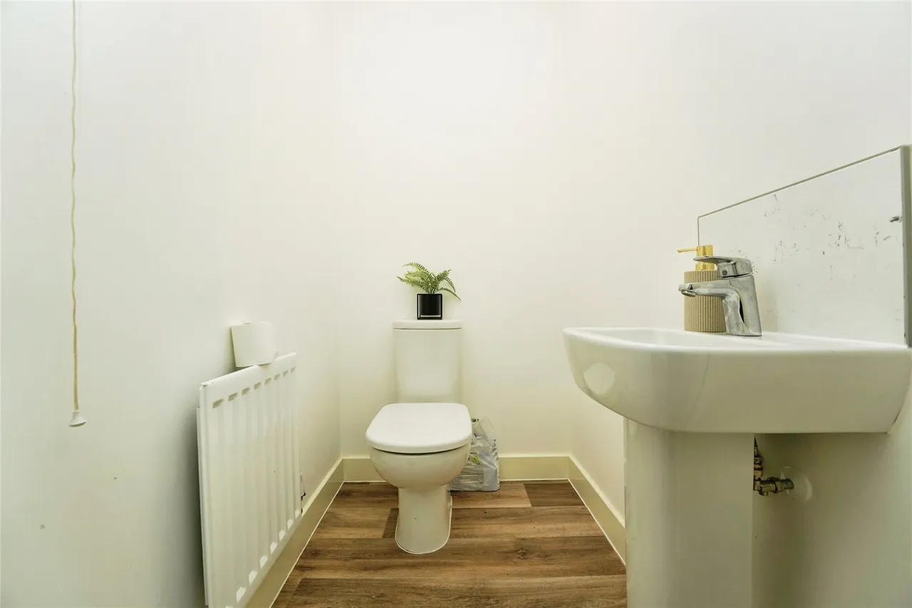 Ironbridge Road, Twigworth, Gloucester, Gloucestershire, GL2, photo 14