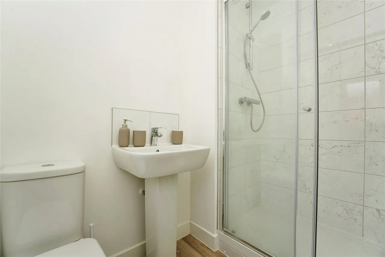 Ironbridge Road, Twigworth, Gloucester, Gloucestershire, GL2, photo 9