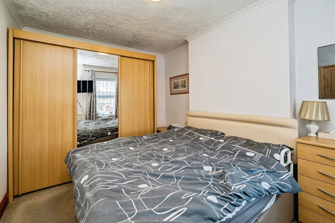 Willoughby Road, Slough, SL3, photo 6