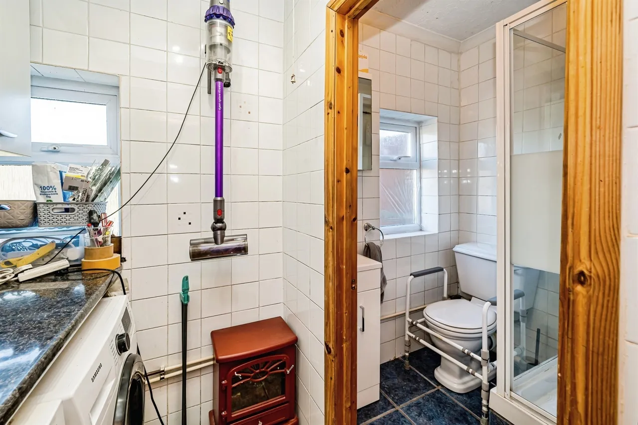 Willoughby Road, Slough, SL3, photo 12