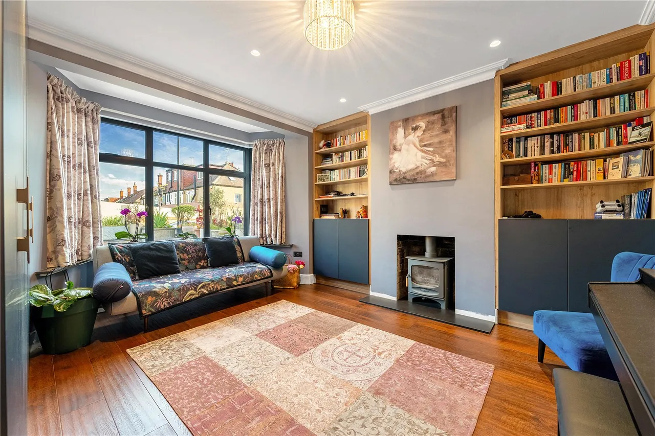 Park Way, Enfield, photo 11