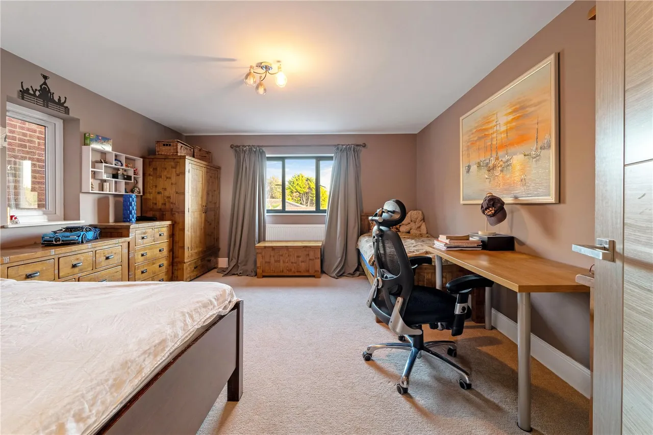 Park Way, Enfield, photo 21