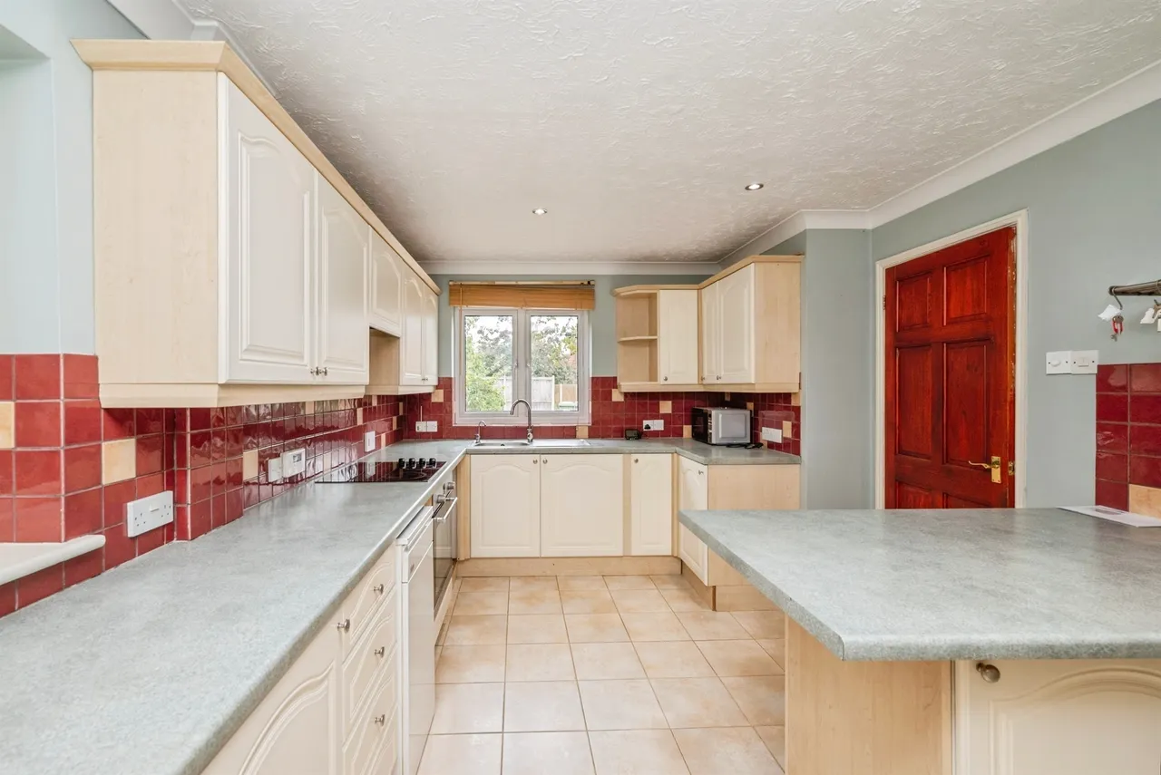 Park Lane, Reepham, NR10, photo 2