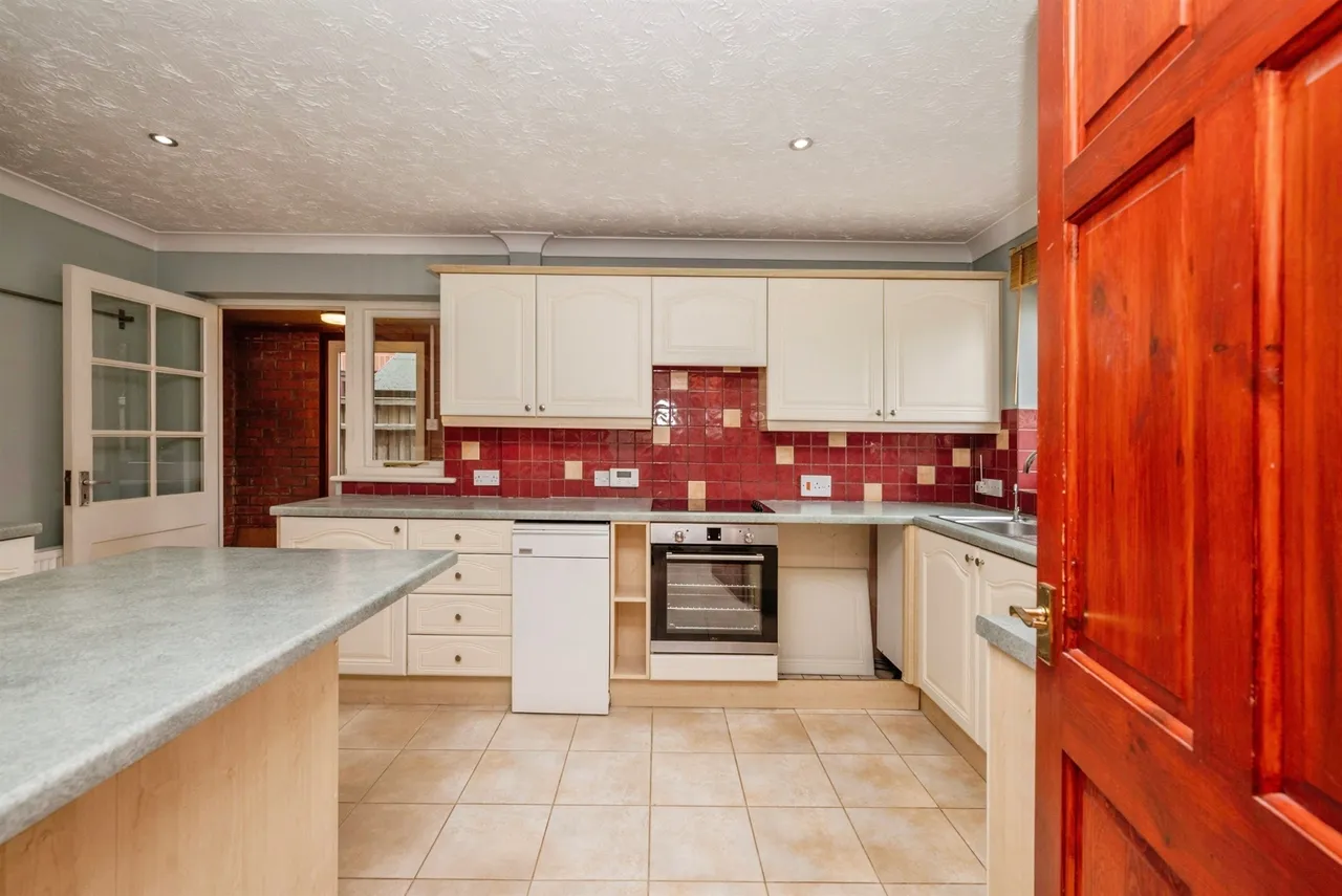Park Lane, Reepham, NR10, photo 3