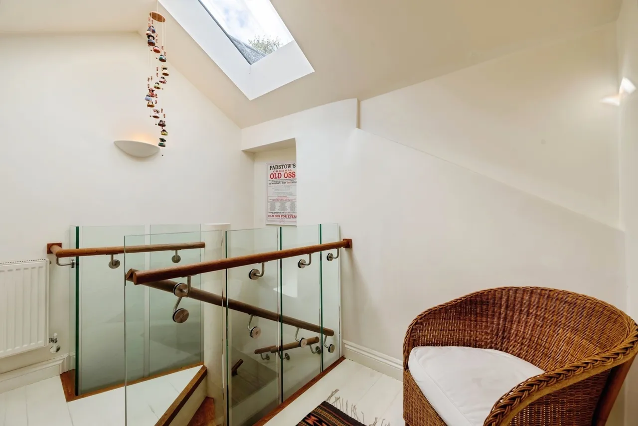 Church Lane, Padstow, PL28, photo 12