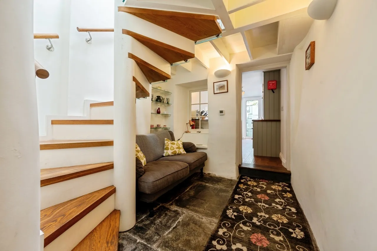Church Lane, Padstow, PL28, photo 11