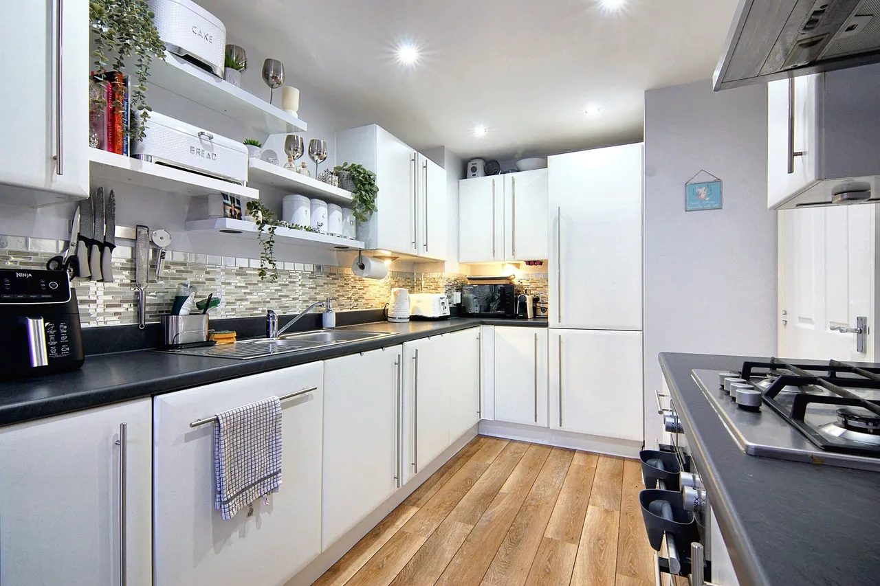 Lyons Drive, Coventry, CV5, photo 10