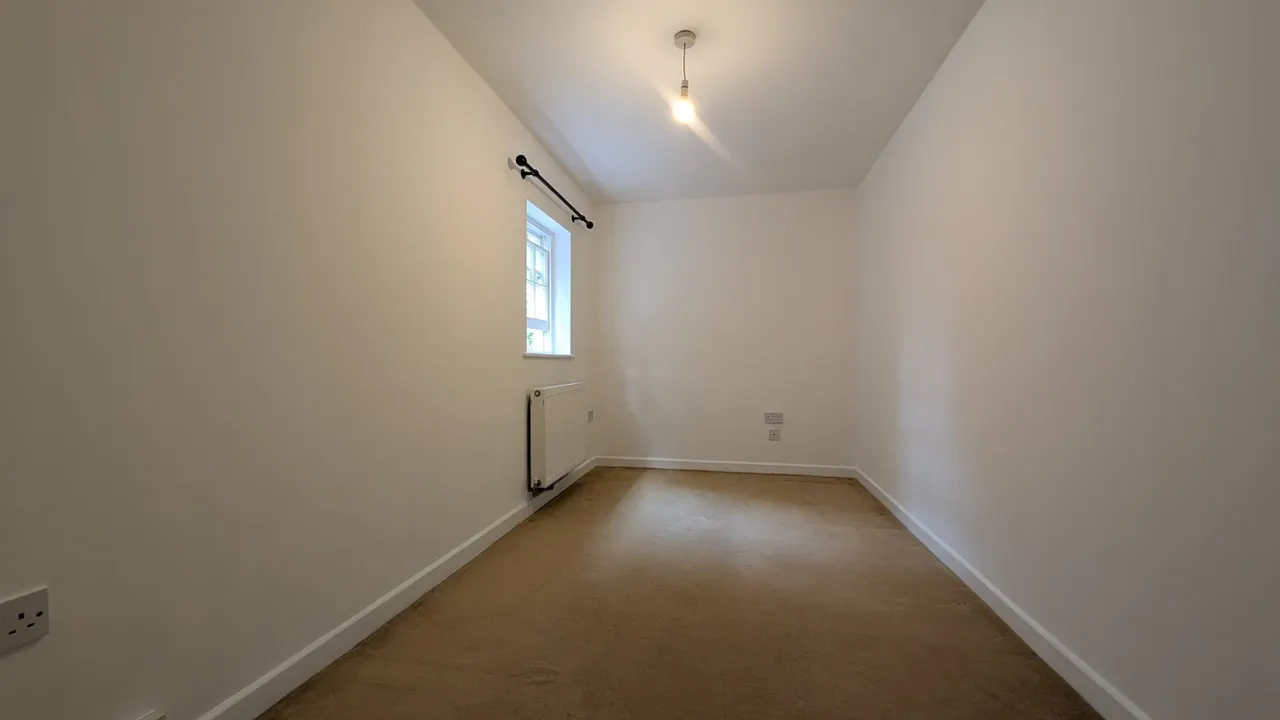 London Road, Dover, CT17, photo 6