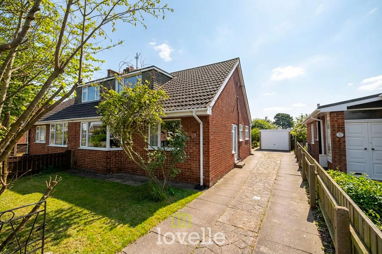 3 bed house for sale, Pretymen Crescent, New Waltham, DN36