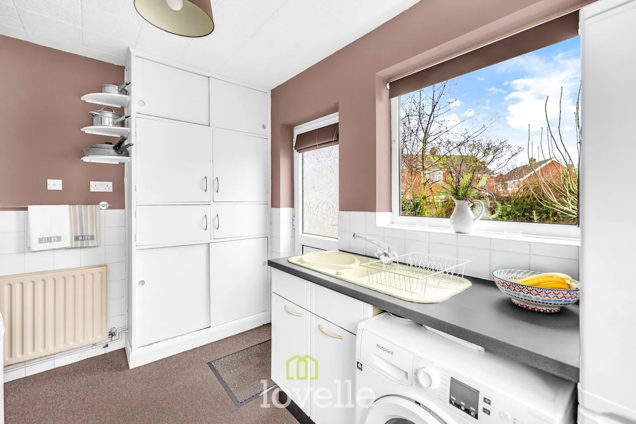 Pretymen Crescent, New Waltham, DN36, photo 8