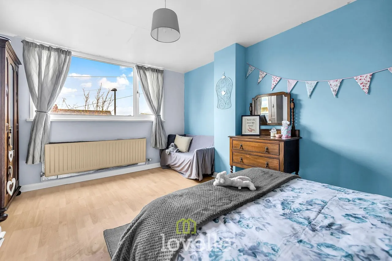 Pretymen Crescent, New Waltham, DN36, photo 15