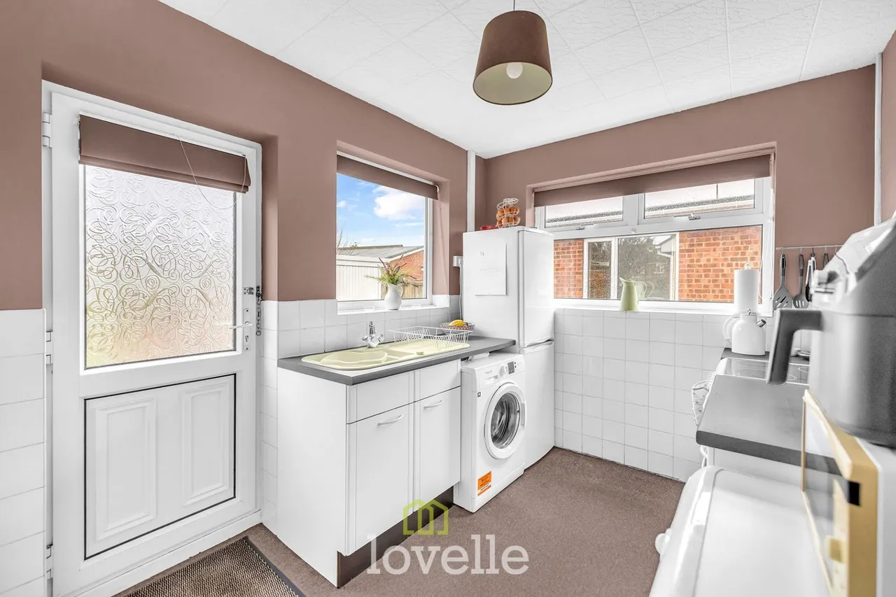 Pretymen Crescent, New Waltham, DN36, photo 7