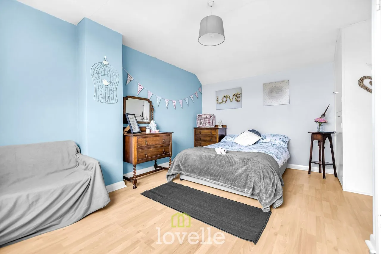 Pretymen Crescent, New Waltham, DN36, photo 14