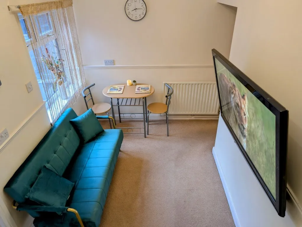 Hatrell Street, Newcastle-Under-Lyme, ST5, photo 7