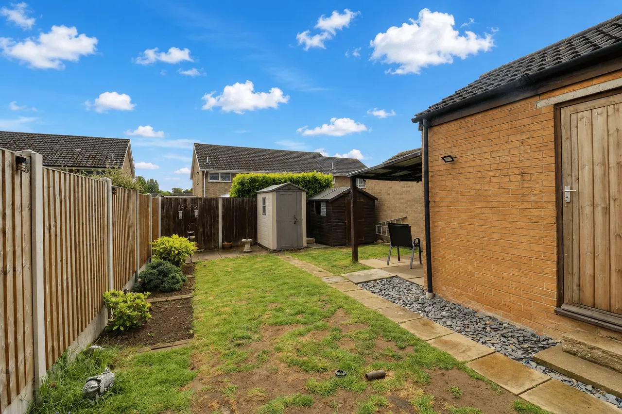 Town Hill, Broughton, DN20, photo 13
