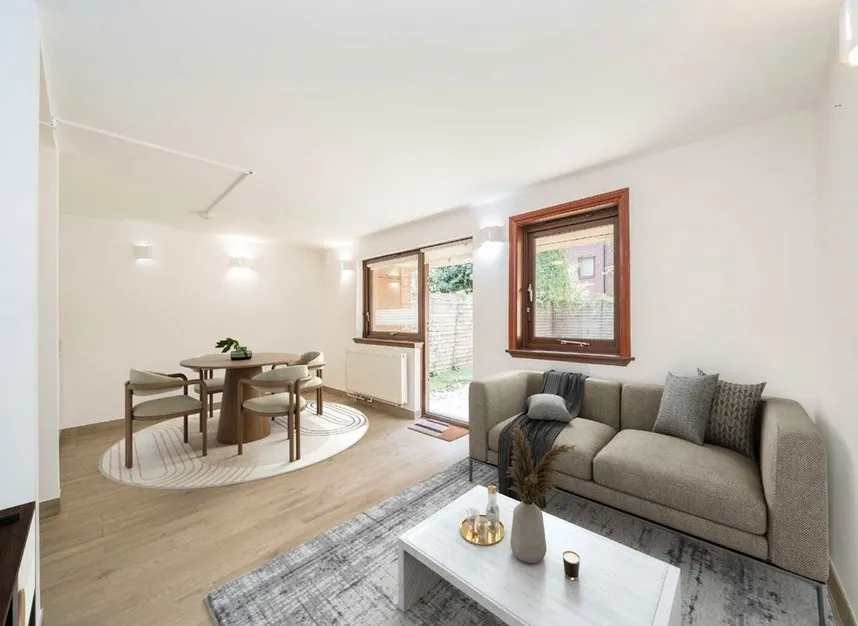 3 bed flat for sale — Worcester Mews, West Hampstead, NW6