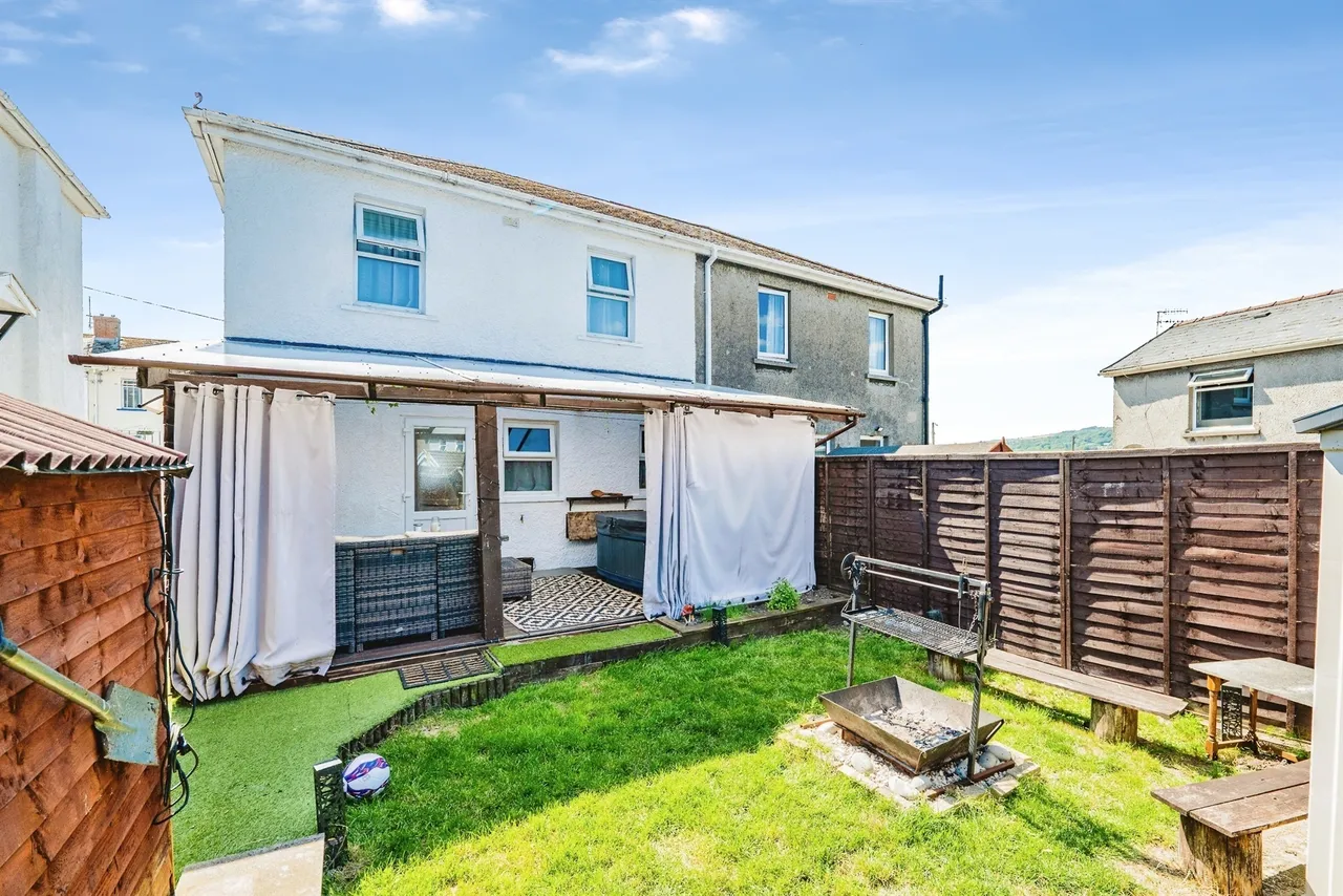 Heol Ynysawdre BRIDGEND, CF32, photo 3