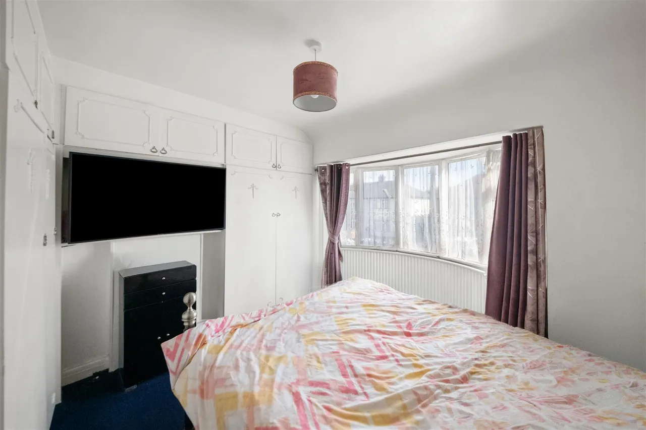 Bourne Avenue, Hayes, photo 9