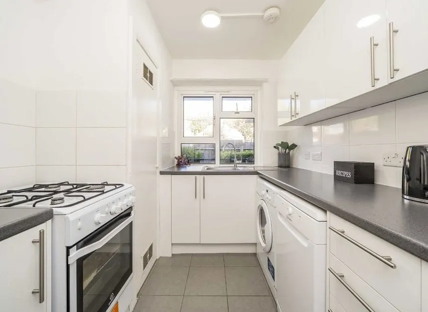 Ellesmere Road, Chiswick, W4, photo 3
