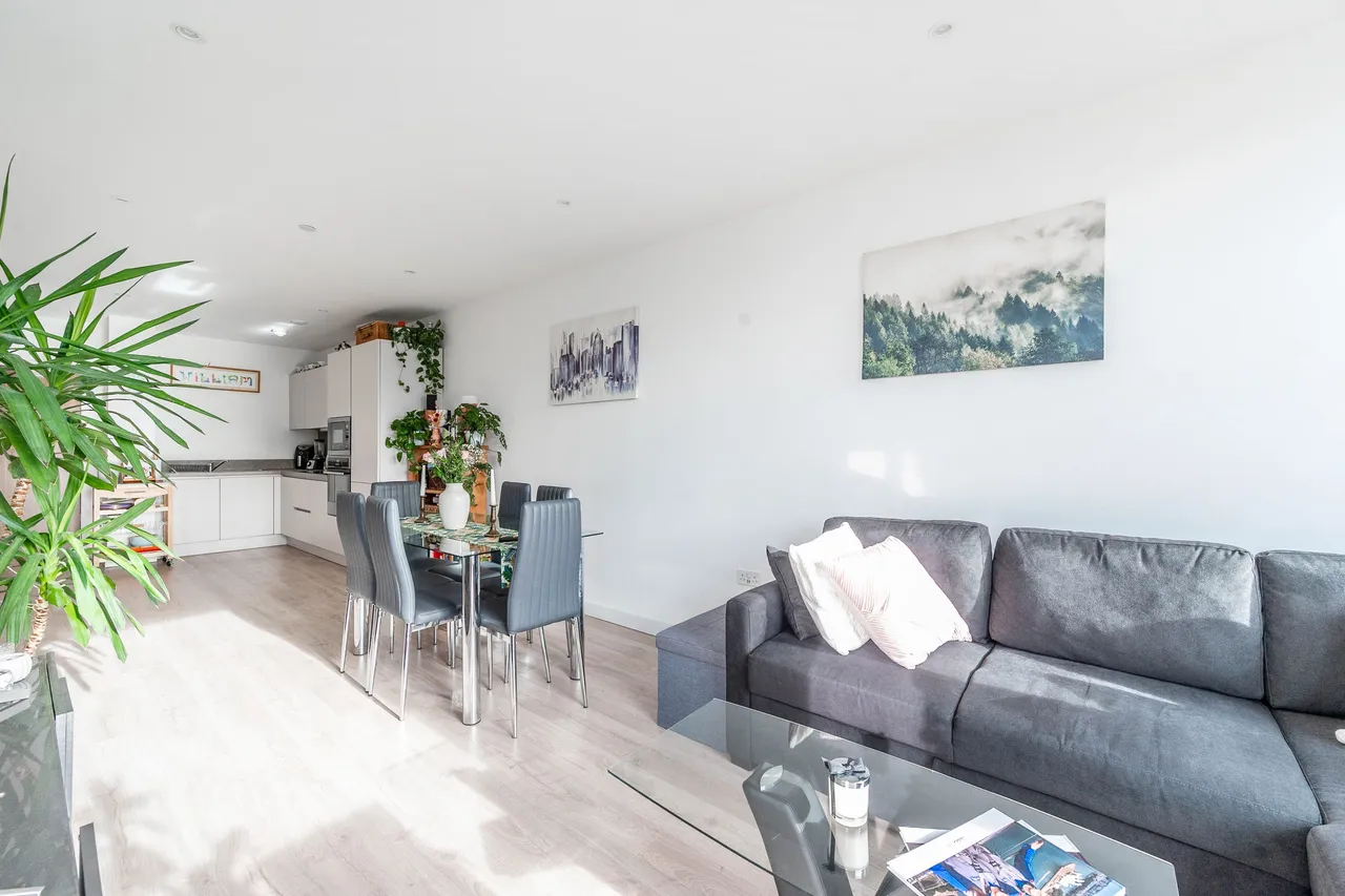Flat 35 Pearson Apartments, Perceval Square, Harrow, photo 10