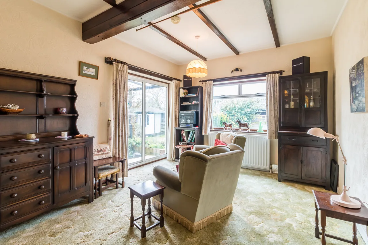 15 Woolsbridge Road, St. Leonards, Ringwood, BH24 2LP, photo 6