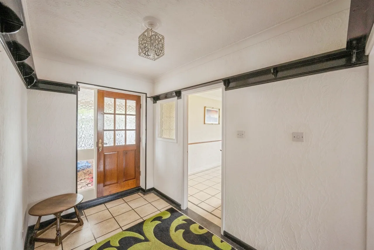 Gayton Close, Balby, Doncaster, photo 10
