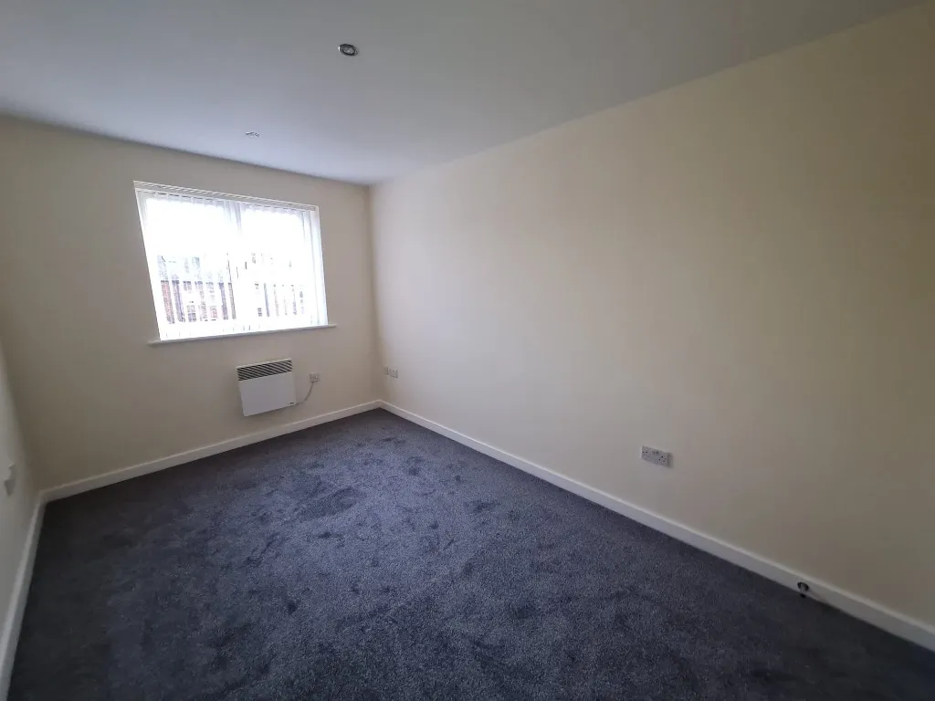 Mossley Road, Ashton-Under-Lyne, OL6, photo 5