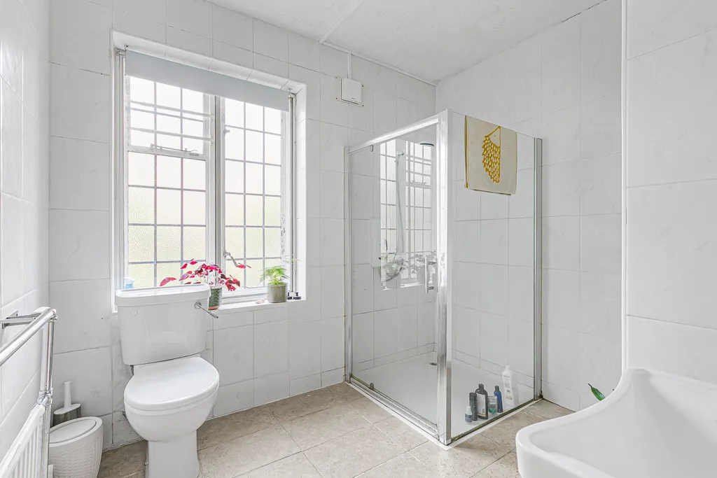 Manor Fields, London, SW15, photo 9