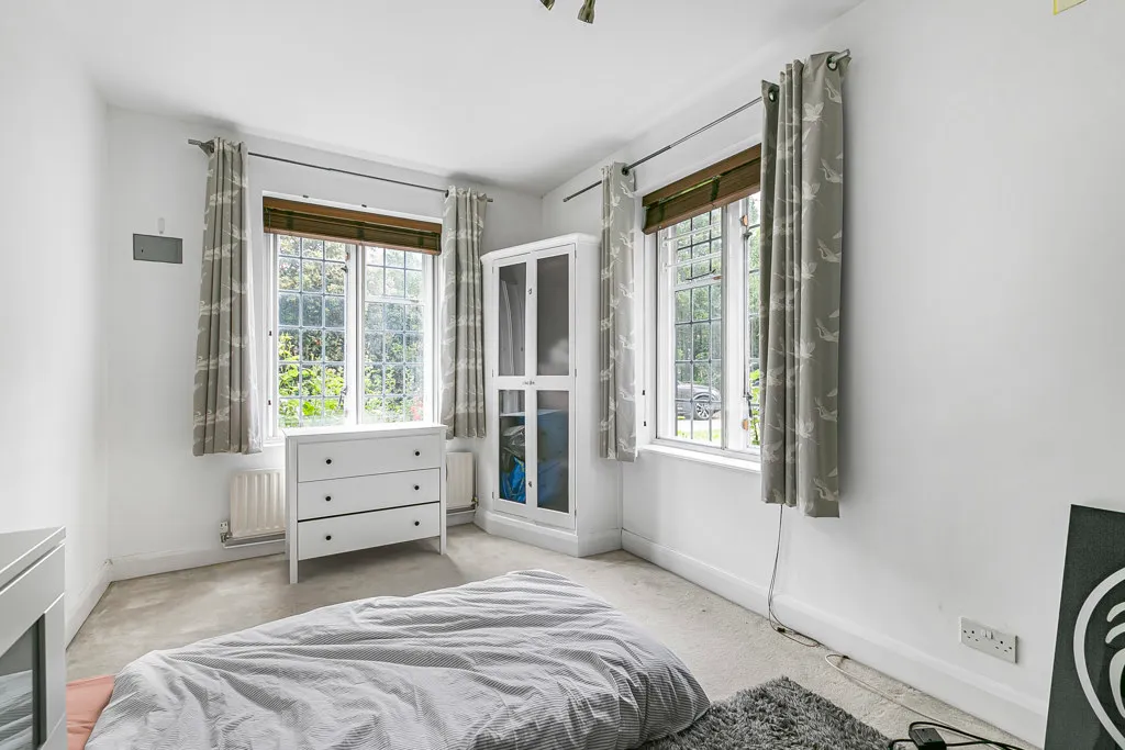 Manor Fields, London, SW15, photo 8