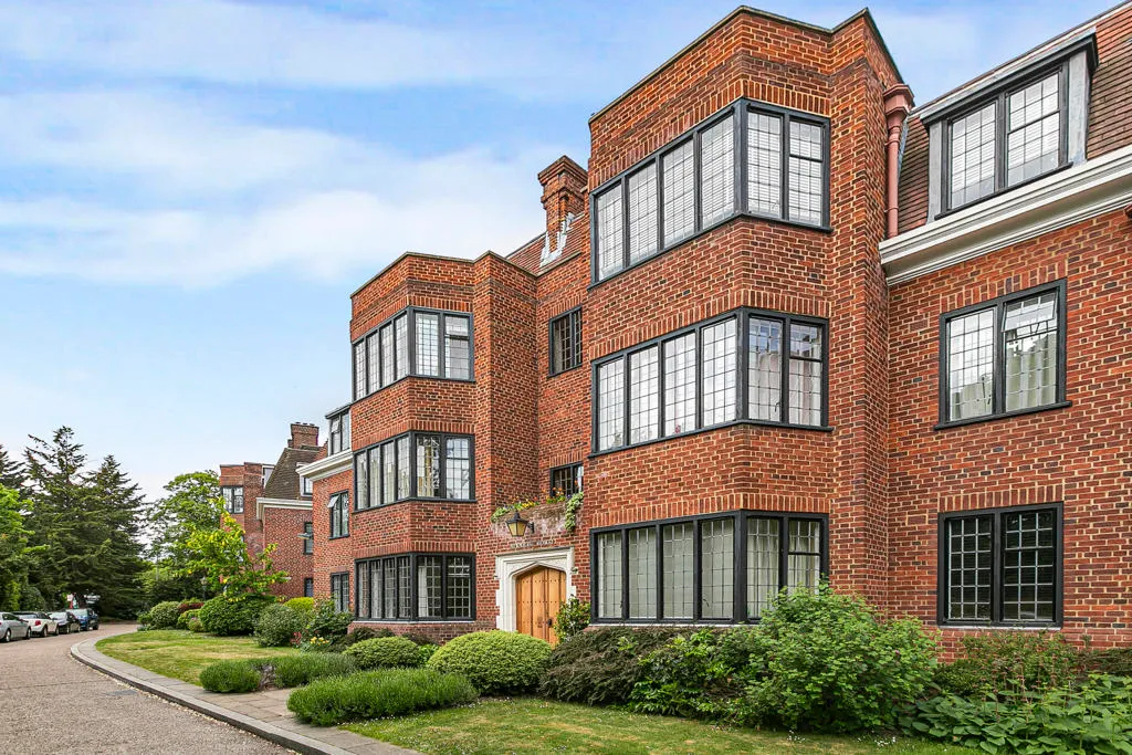 Manor Fields, London, SW15, photo 16