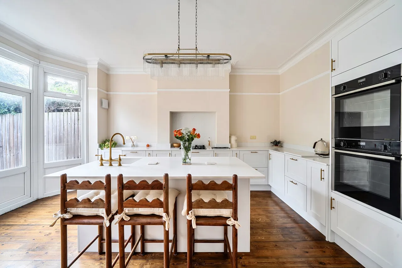 Woodberry Avenue, London, N21, photo 15