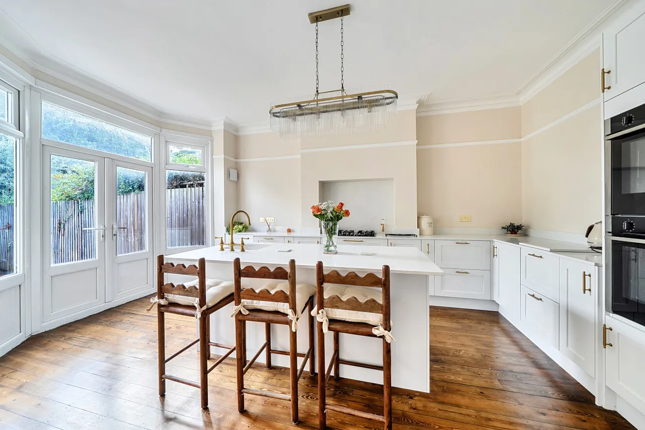 Woodberry Avenue, London, N21, photo 13
