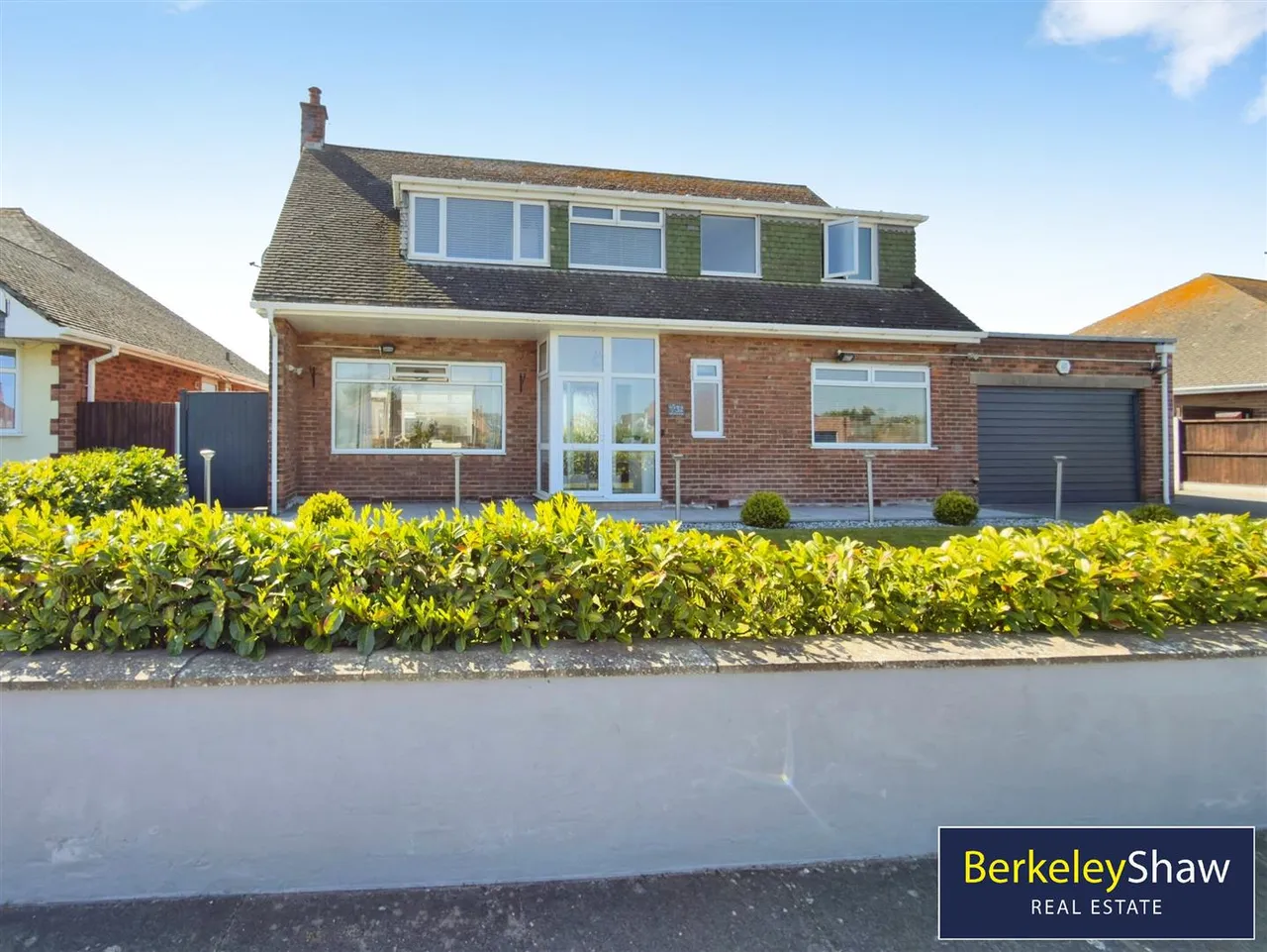 4 bed property for sale, Spinney Crescent, Blundellsands, L23